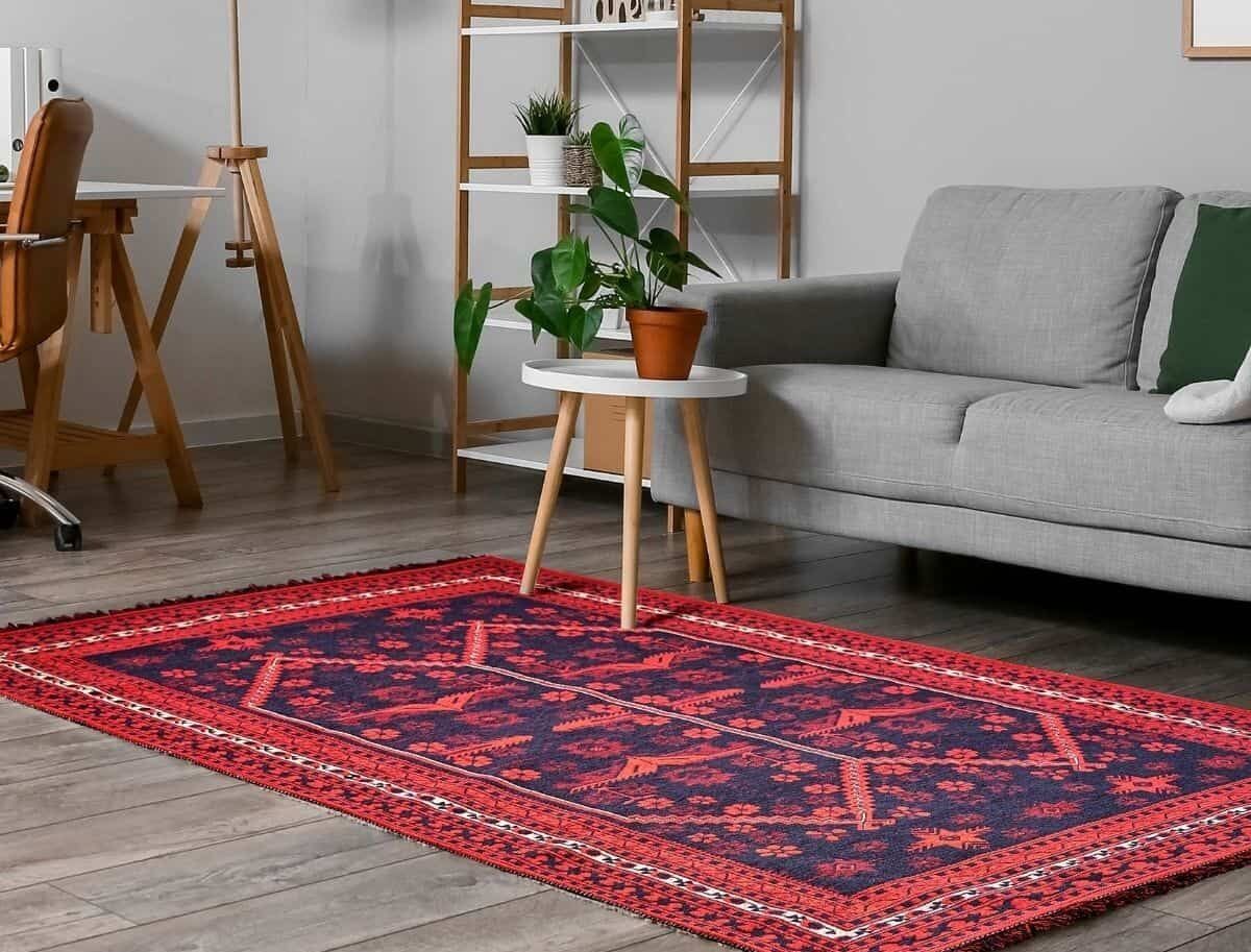 Lacivert ile Uyumlu Renkler: Dekorasyonda İlham Verici Fikirler