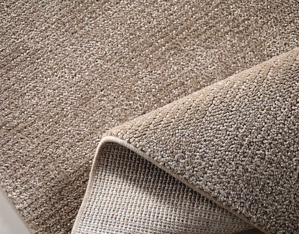 Deco Daisy 16667 Dikdörtgen Tozumaz Makine Halısı 200X290 - Bej
