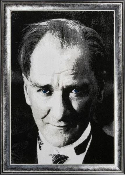 Çerçeveli Atatürk  Portresi Duvar Halısı